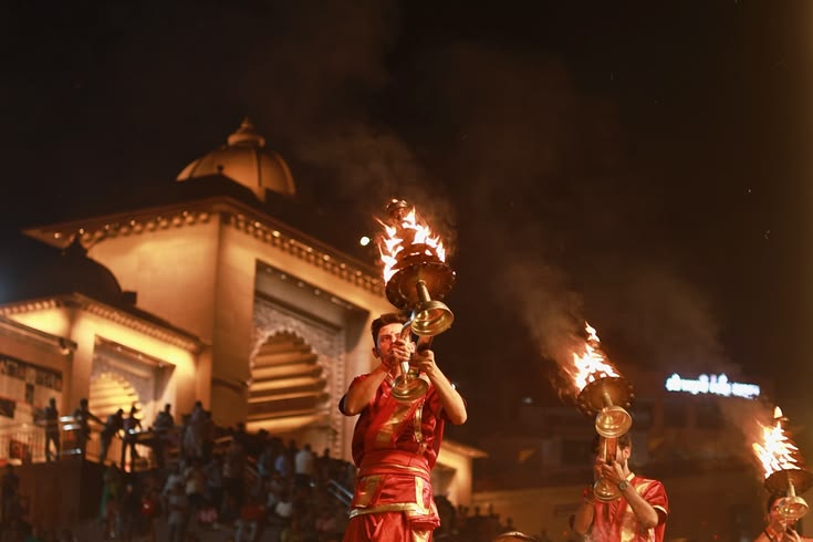 Aarti participation (Varanasi & Ayodhya)