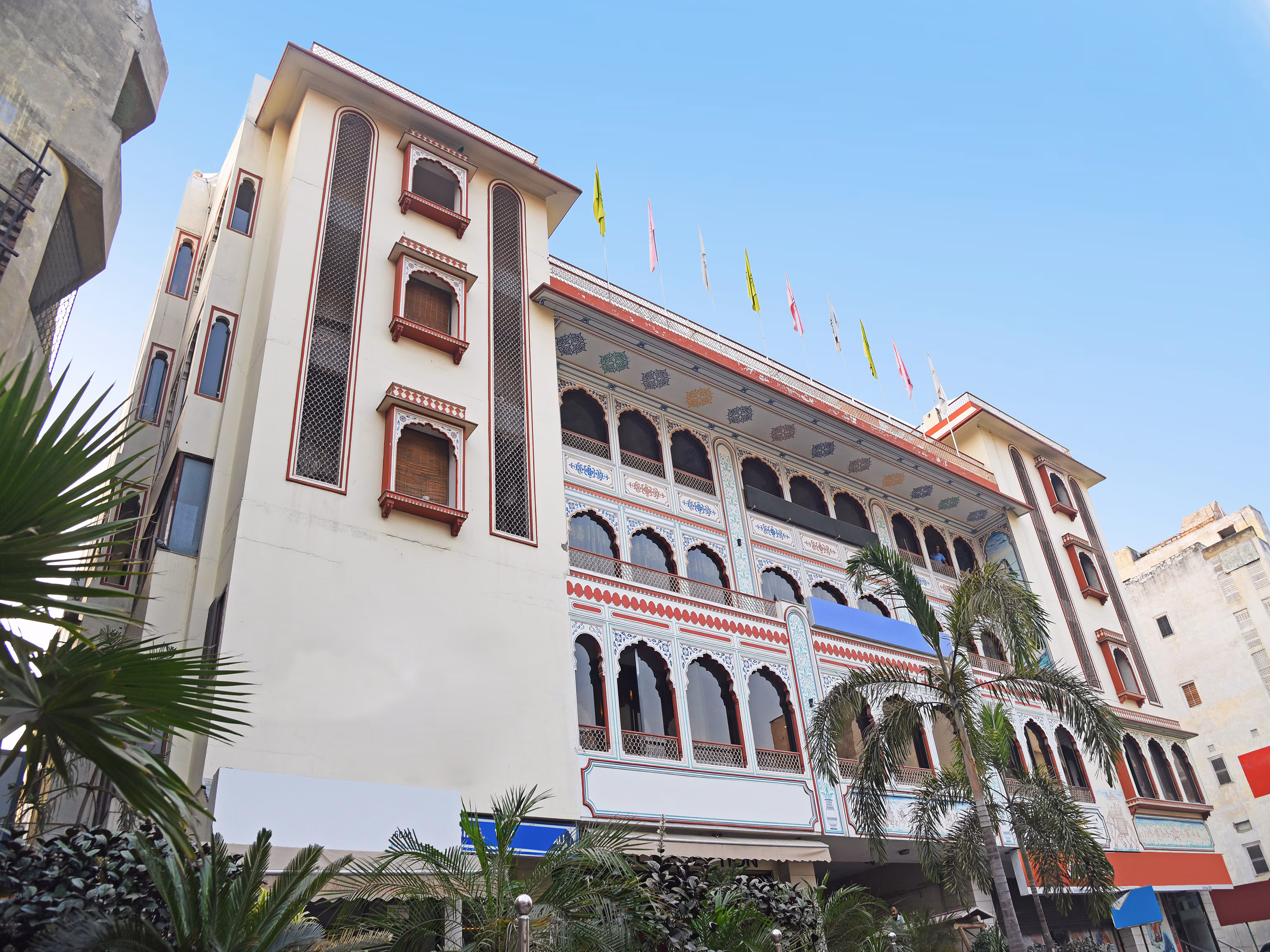 hotel arco palace