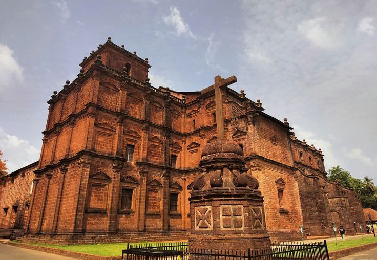 Basilica of Bom Jesus (Old Goa Churches)