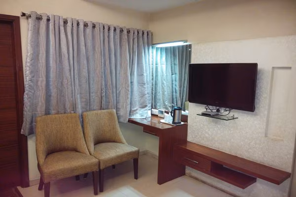 Hotel Apna Avenue