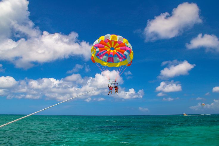 Parasailing (optional)