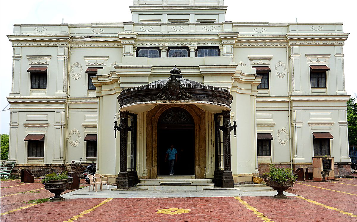 Lal Bagh Palace