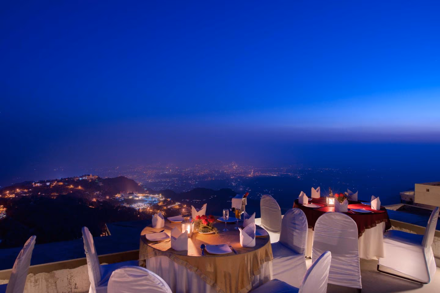Hotel Royal Orchid Fort Resort
