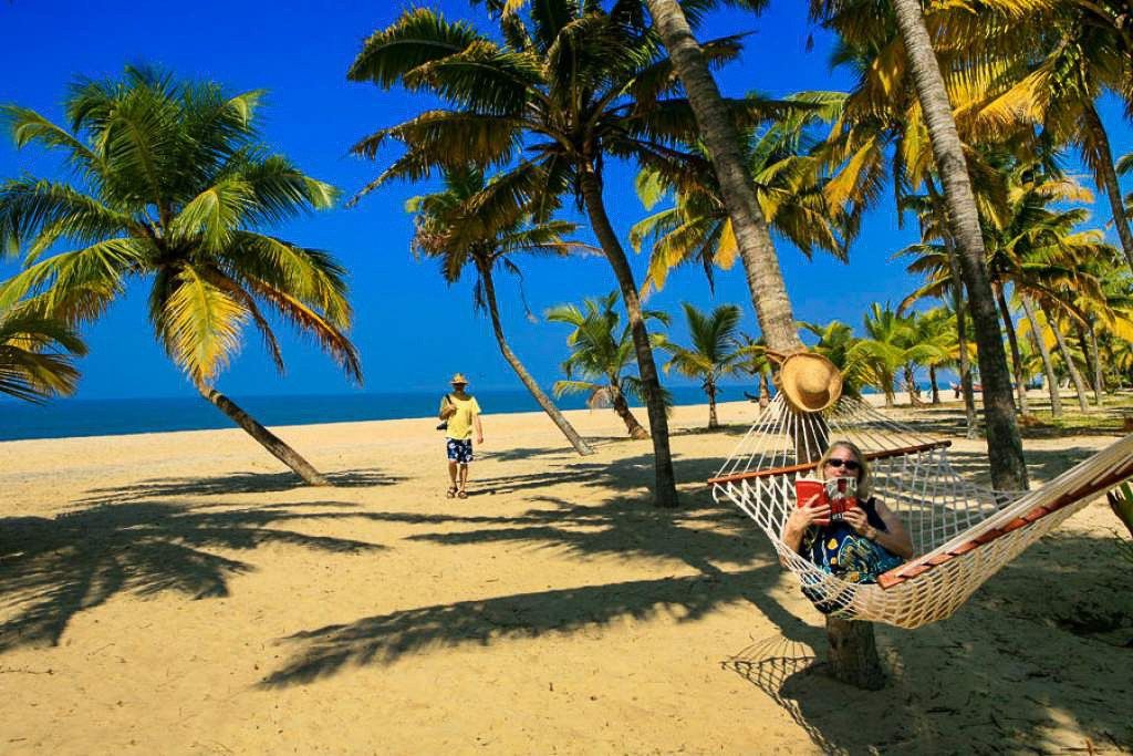 Kerala Backwater Bliss | Munnar, Alleppey & Cochin