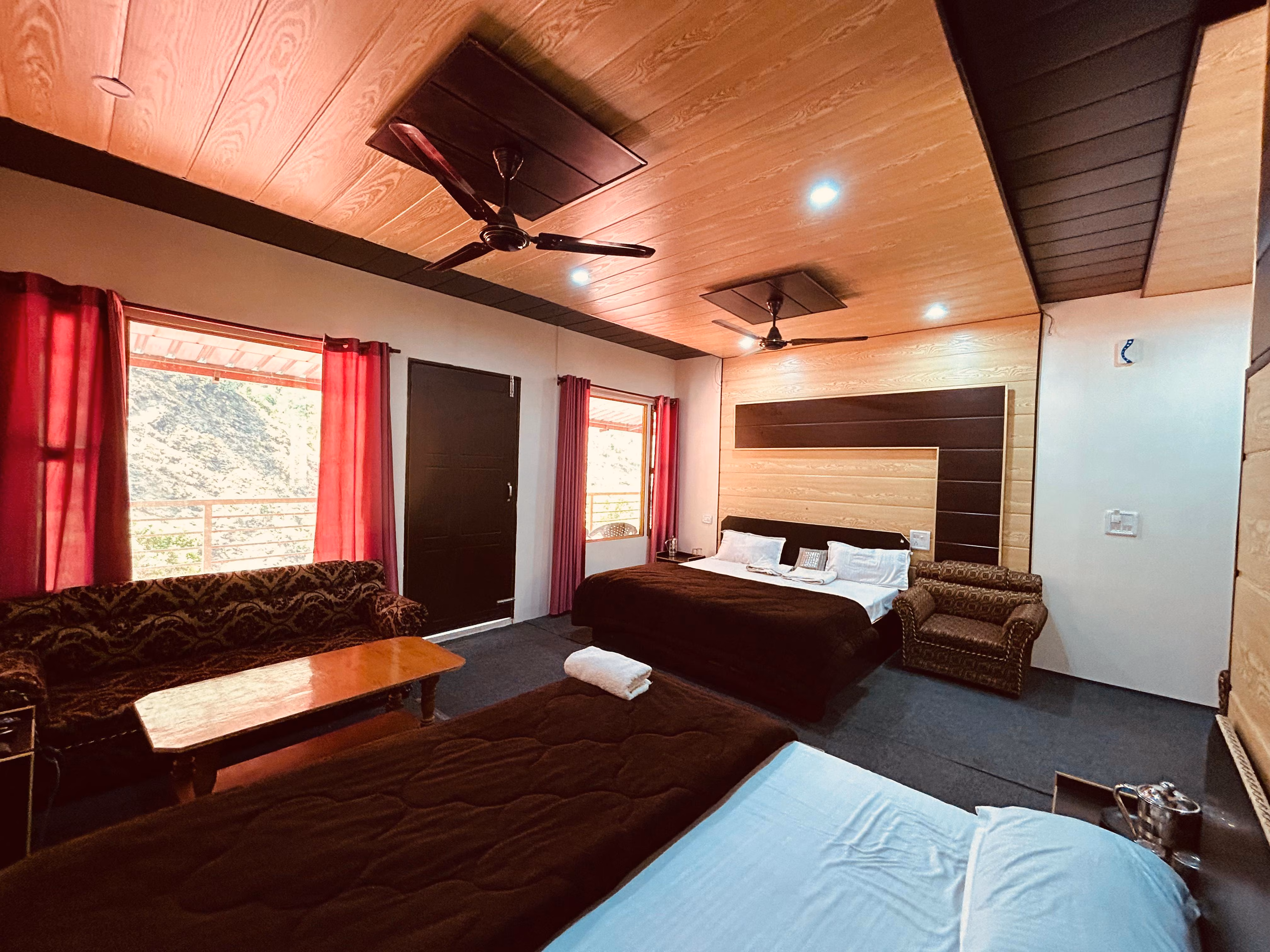 Hotel Kedar Valley
