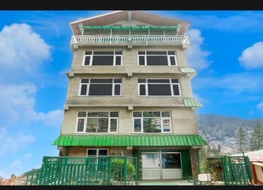 Valerian Hotel Manali